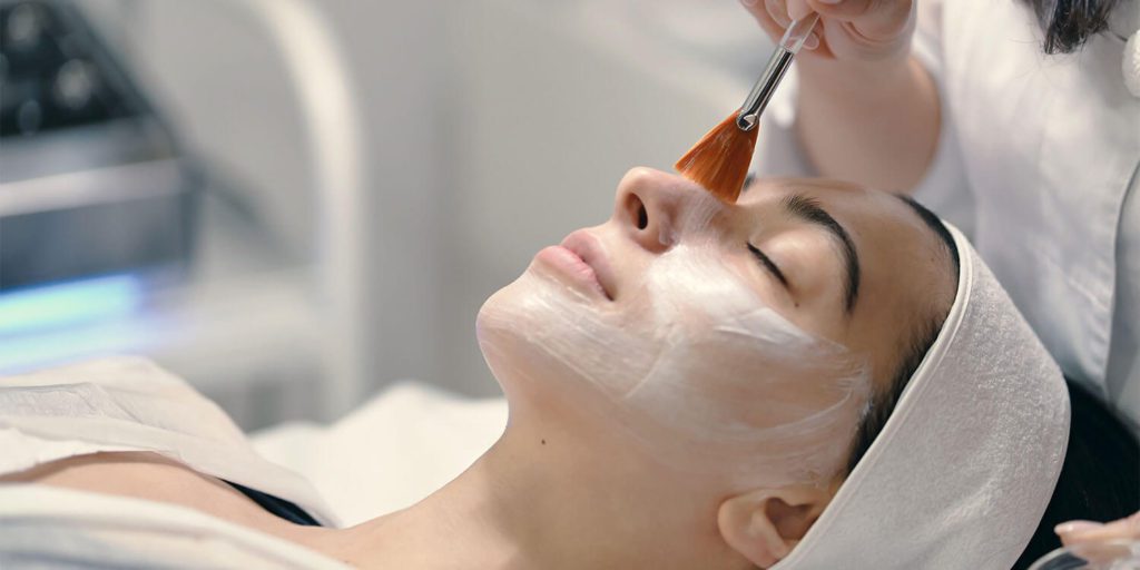 HydraFacial or Normal Facial: Which is Better?